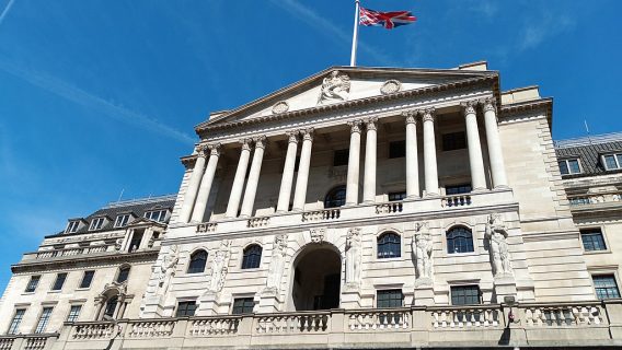 Image shows the Bank of England building.